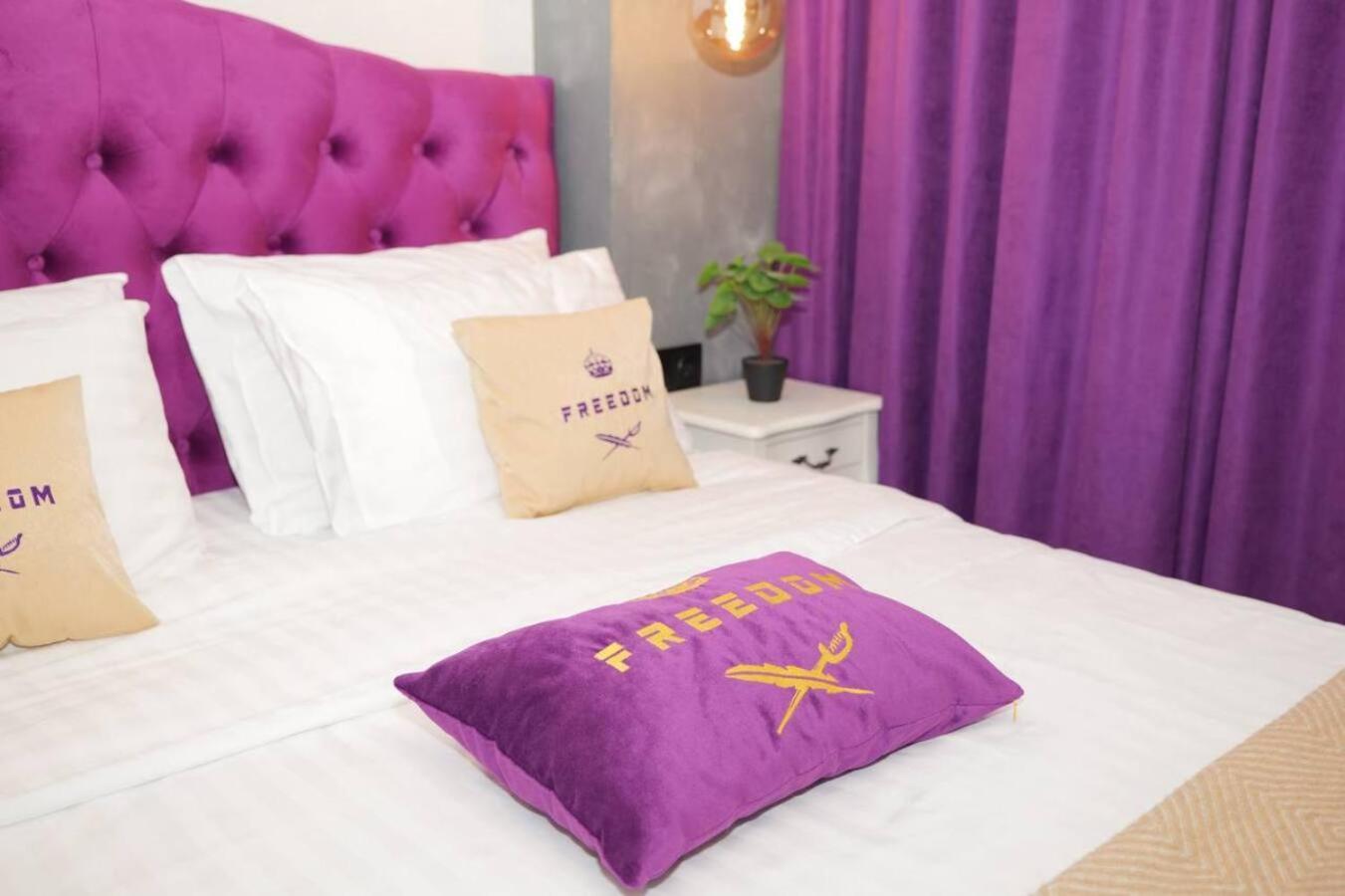 Freedom Apartments In City Center كييف المظهر الخارجي الصورة